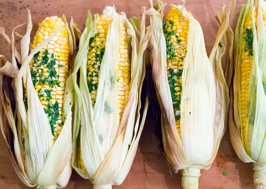 grilled corn on the cob herb butter